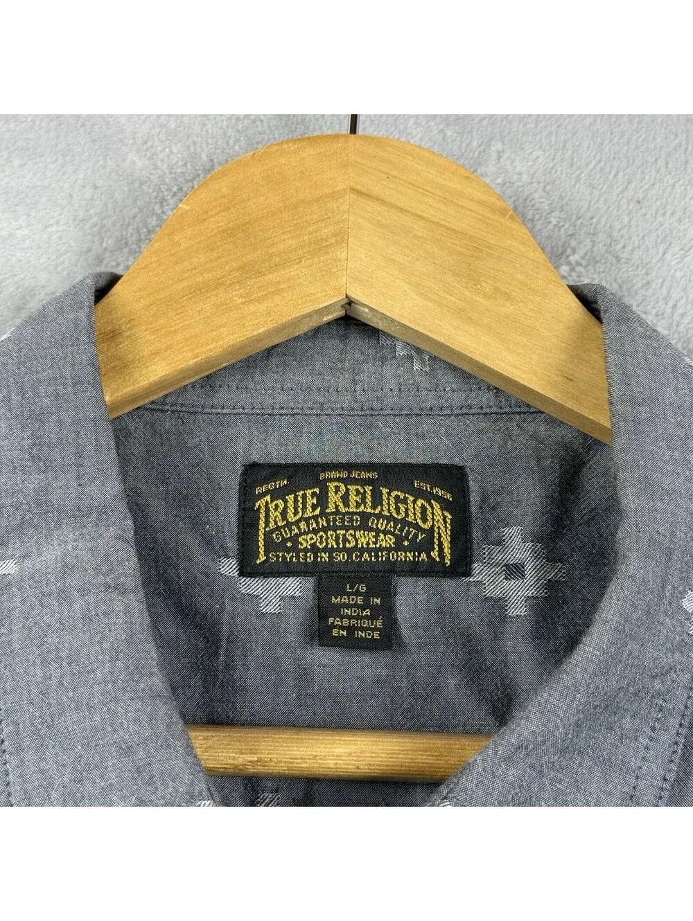 True Religion Gray Geometric Jacquard Button Up Shirt Dual Pocket Men’s L Y2K